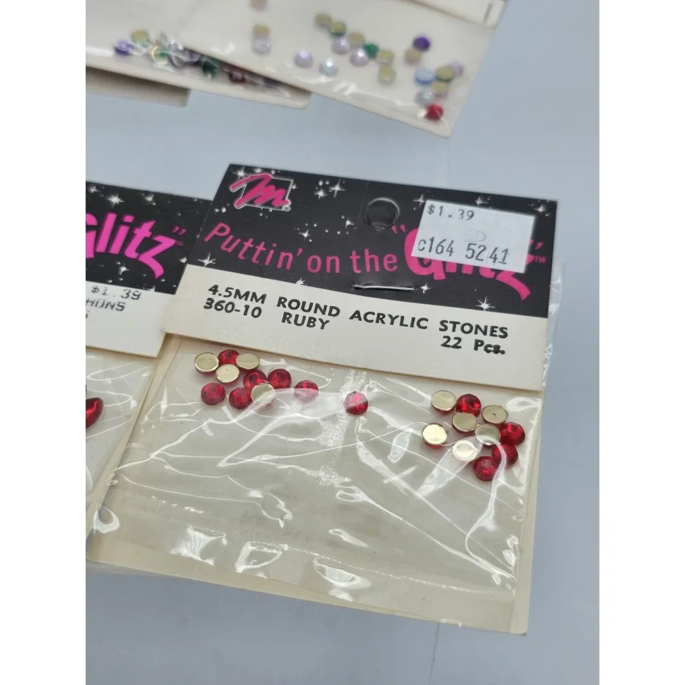 7 Lot - Vtg Puttin' On‎ The Glitz Rhinestones Acrylic Stones - 4.5mm - Rainbow